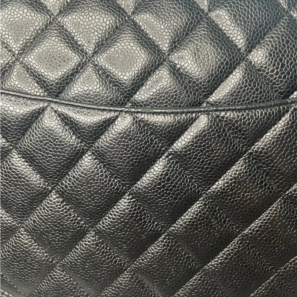 Chanel caviar quilted single flap maxi